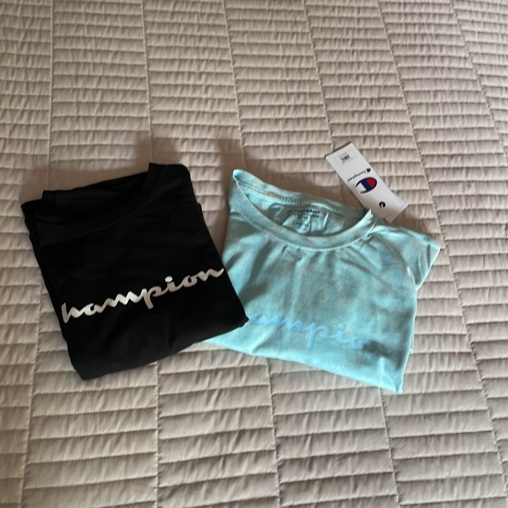 Two shirt bundle Champion shirts Women size XL NWT